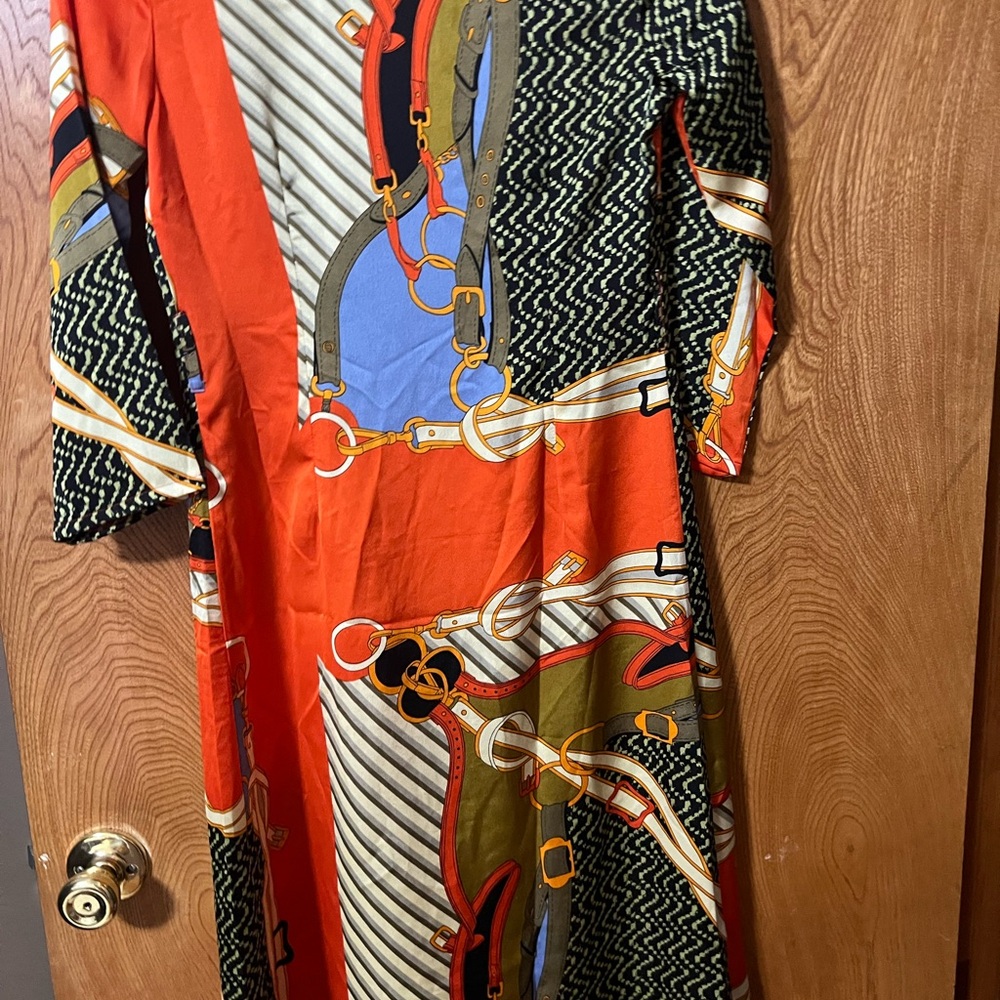 Colorful Patterned Button-Up Shirt - Picture 4 of 8